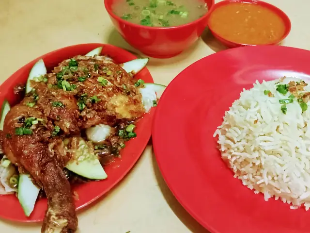 Nasi Ayam Gemas Mustafah (Bukit Gambir)