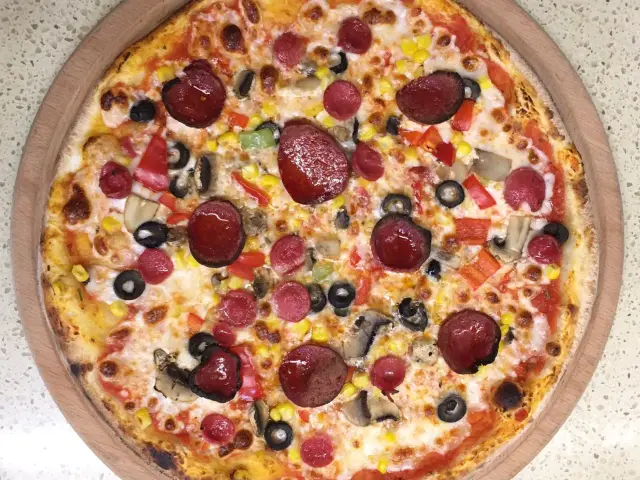Pizza Evi'nin yemek ve ambiyans fotoğrafları 4