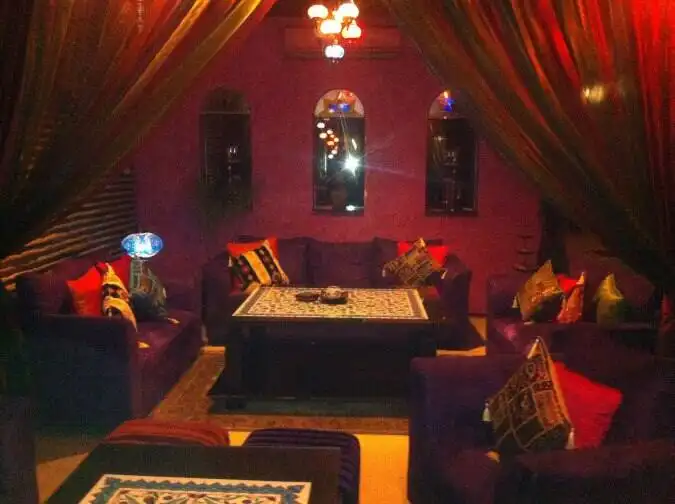 Hookah Resto & Lounge