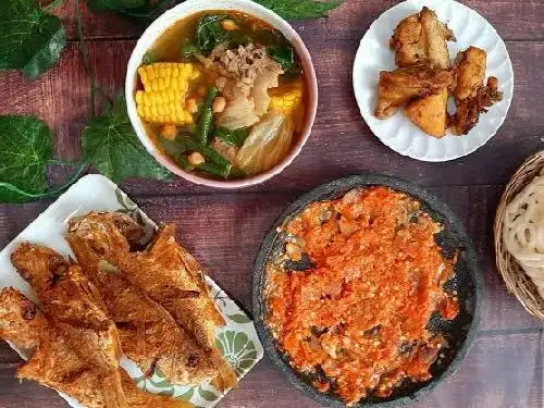 Nasi Tempongan MELARAT Cabang Gomong, Mataram