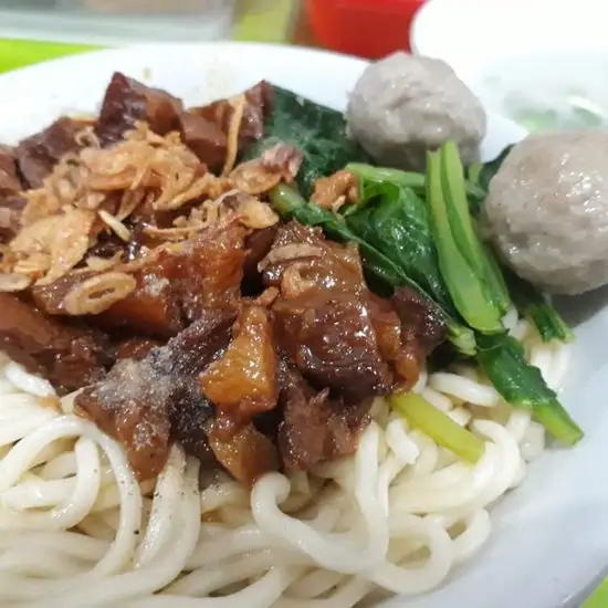 Rumah Makan Ya - Mian (Aluk)