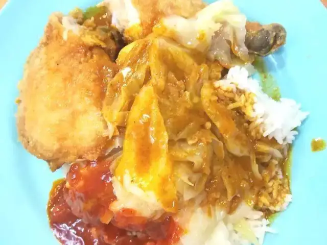 Lim Fried Chicken Food Photo 17