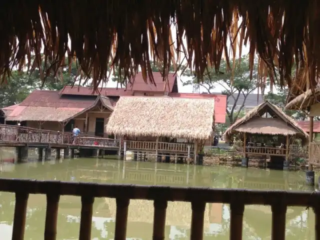 Gambar Makanan Gubug Makan Mang Engking 16