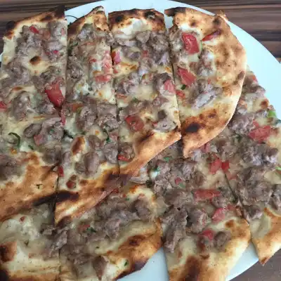 Mevlana Pide Kebap Salonu