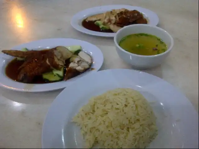 Nasi Ayam Hailam Damansara Utama Sdn Bhd, Ampang Food Photo 14