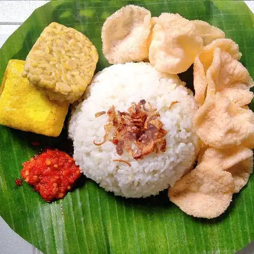 Gambar Makanan Nasi Uduk Nadiyah, Gg Osek 1