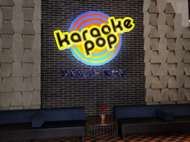 Karaoke Pop Food Photo 5