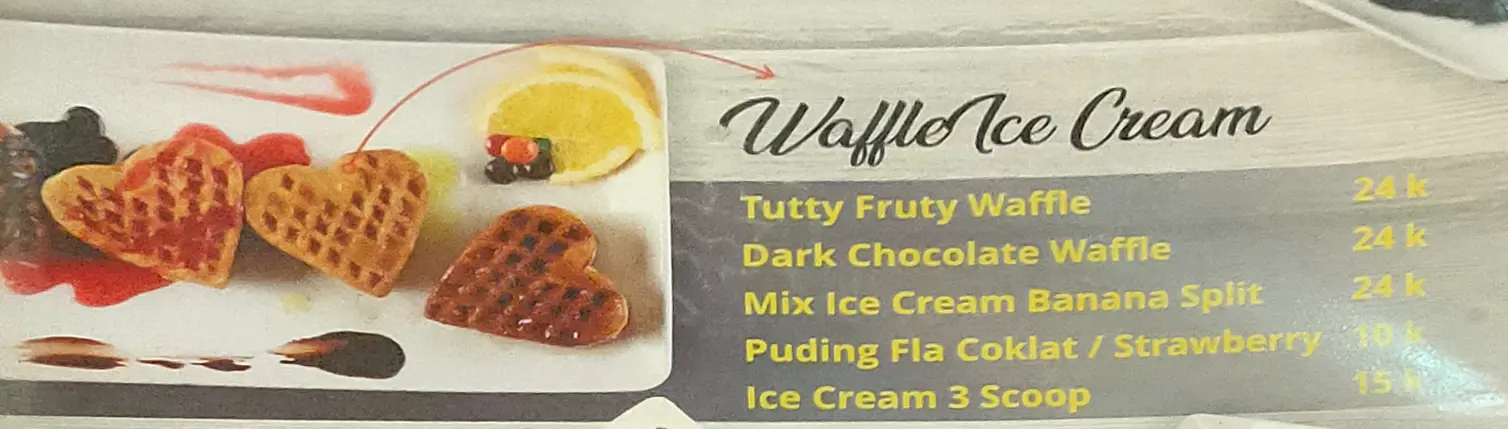 Gambar Makanan Waffle Ice Cream Wakul Suroboyo 1