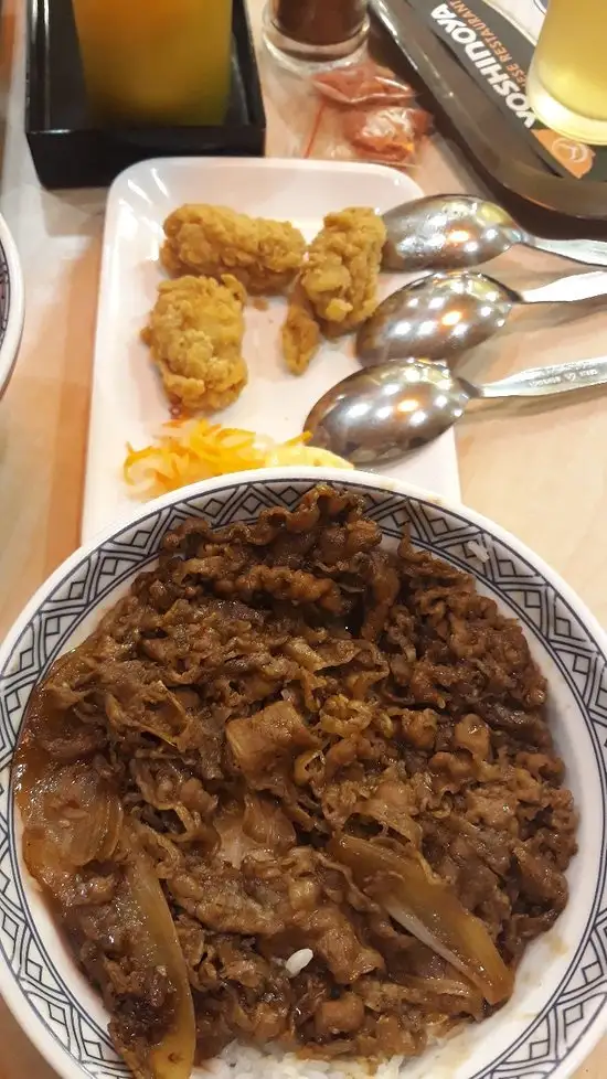 Gambar Makanan Yoshinoya Mall Galaxy 15