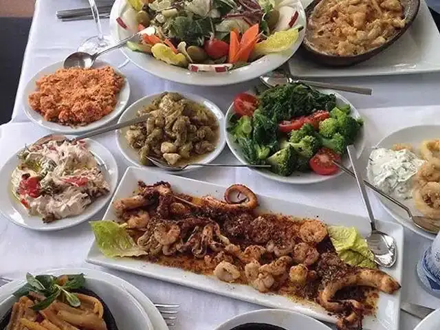 Karina Balık Restaurant'nin yemek ve ambiyans fotoğrafları 2