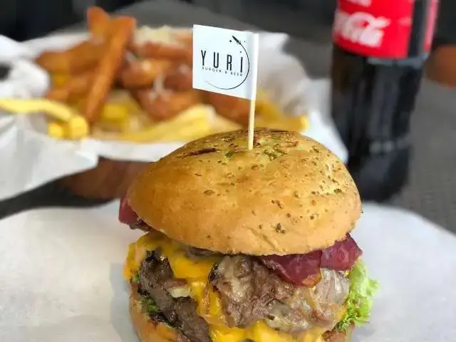 Yuri Burger & Beer'nin yemek ve ambiyans fotoğrafları 48