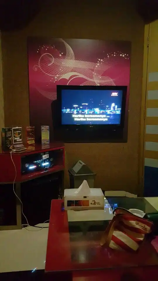 Gambar Makanan NAV Karaoke Keluarga 2