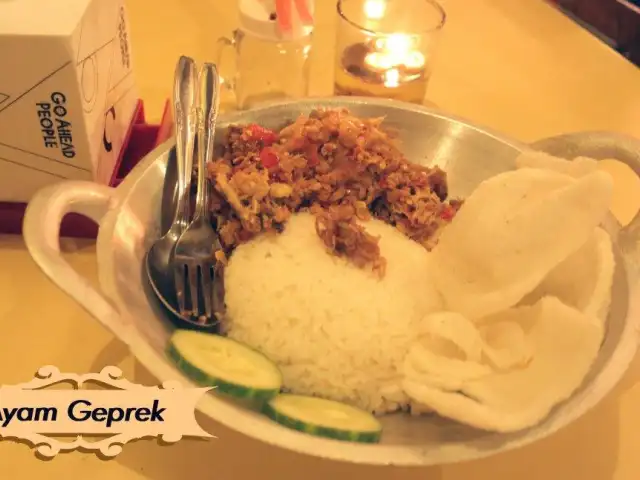 Gambar Makanan Cafe Nyoklat Doeloe 9