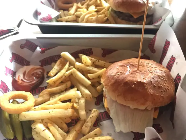 Jimmy's Burger'nin yemek ve ambiyans fotoğrafları 38