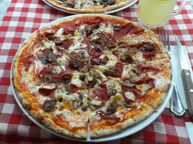 Pizano Pizzeria'nin yemek ve ambiyans fotoğrafları 44