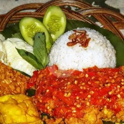 Gambar Makanan Ayam Geprek 378, Matraman 1