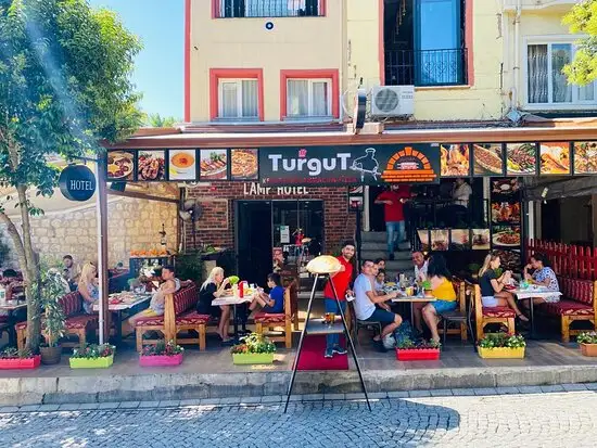 TurguT Kebab Restaurant'nin yemek ve ambiyans fotoğrafları 1