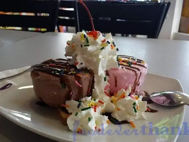 Ice Cream House Food Photo 15