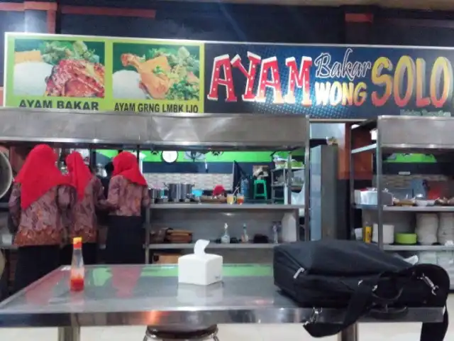 Gambar Makanan Ayam Bakar Wong Solo 3