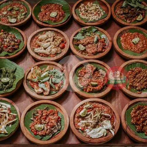 Gambar Makanan Ayam Tempong Ibu Sri, Seminyak 11