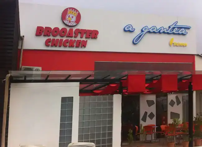 Gambar Makanan Brooaster Chicken 9