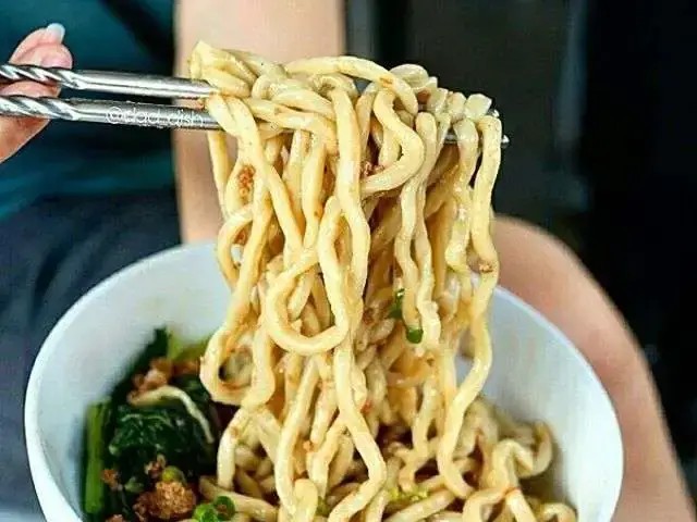 Gambar Makanan Bakmie Singapur 9