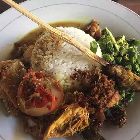 Gambar Makanan Warung Nasi Ayam Bu Oki 5