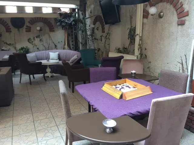 Serander Bosphorus Nargile Cafe'nin yemek ve ambiyans fotoğrafları 26