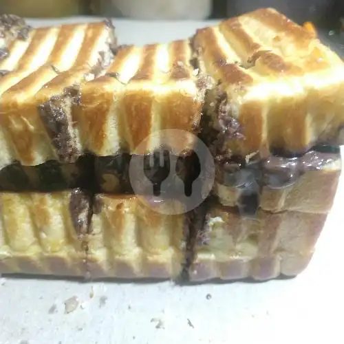 Gambar Makanan Roti Bakar Bandung Buodak Velg, Jl. Panglima Undan 14