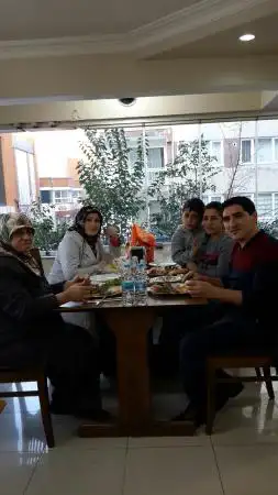 Güney Kebap Salonu'nin yemek ve ambiyans fotoğrafları 1