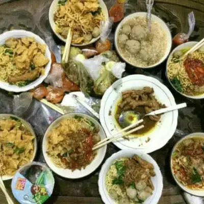 Pondok Bakso Condong Raos