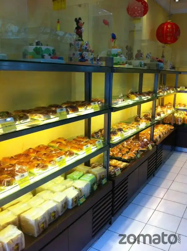 Gambar Makanan Shireen Bakery 2