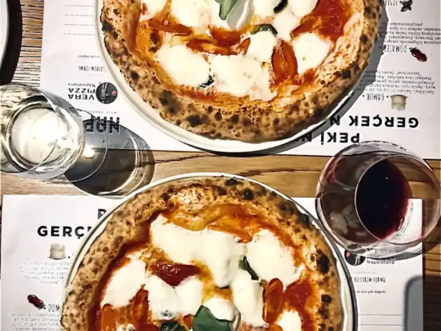 Nappo Pizza'nin yemek ve ambiyans fotoğrafları 3