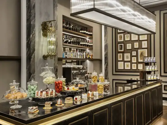 Lobby Lounge and Patisserie - Conrad İstanbul Bosphorus'nin yemek ve ambiyans fotoğrafları 3