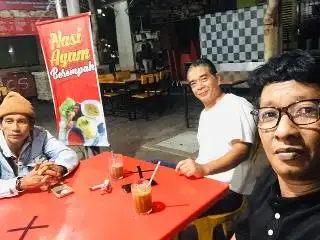 Gerai Makan Rasa Sayang