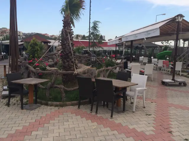 Green Garden Nargile Cafe & Restaurant'nin yemek ve ambiyans fotoğrafları 5