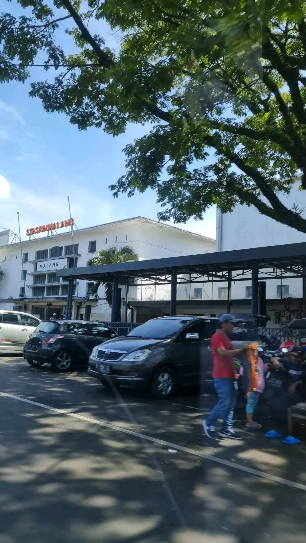 Pujasera Stasiun Kota Baru