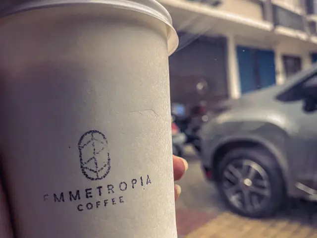 Gambar Makanan Emmetropia Coffee 1