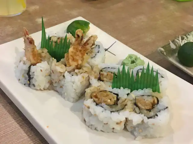 Sushi Yum Food Photo 18