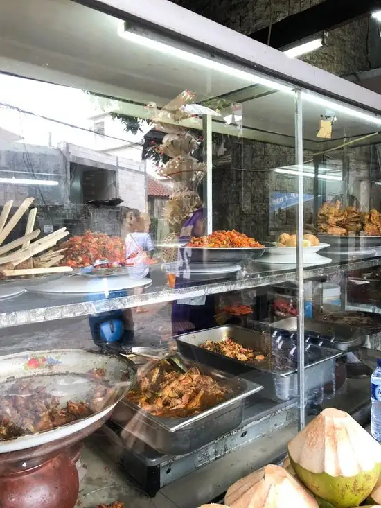 Gambar Makanan Warung Nasi Ayam Bu Oki 7