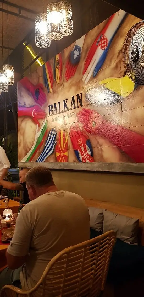 Gambar Makanan Balkan BBQ & Cocktail Bar 12