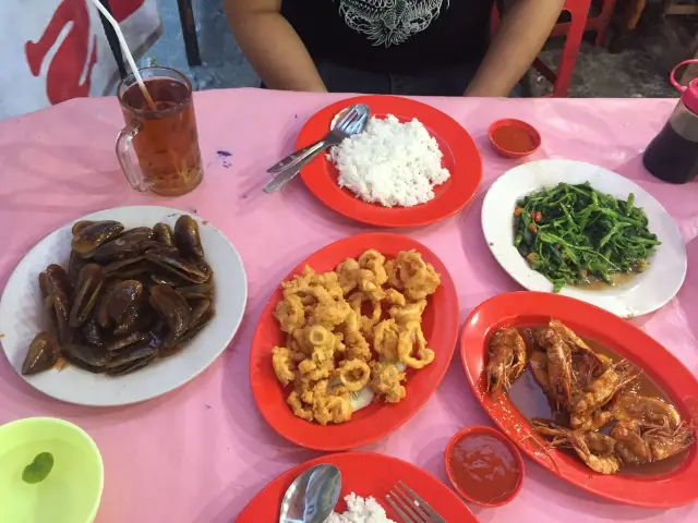 Gambar Makanan Seafood Mulyono 94 9