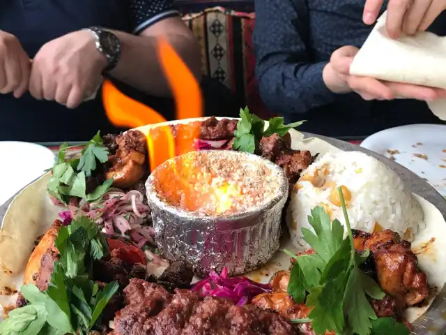 Ciğerci Yavuz'nin yemek ve ambiyans fotoğrafları 18
