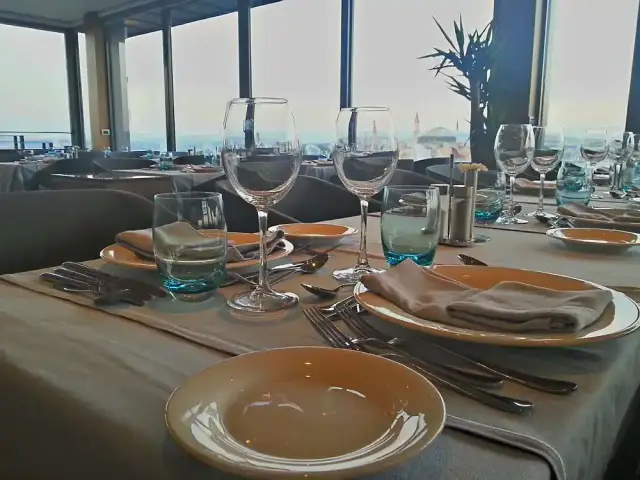 Fine Dine Istanbul - Hotel Arcadia Blue'nin yemek ve ambiyans fotoğrafları 33