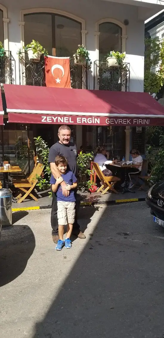 Zeynel Ergin Gevrek Fırını'nin yemek ve ambiyans fotoğrafları 40