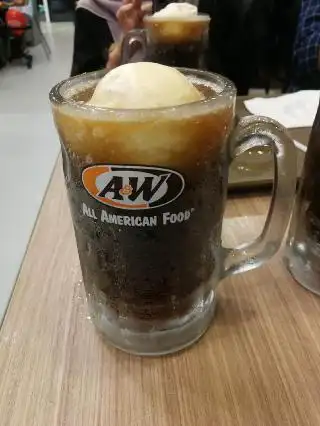 A&W Restaurant Food Photo 2