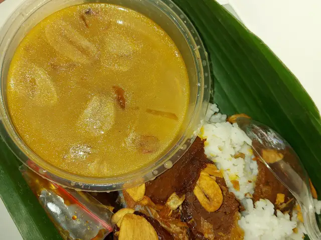 Gambar Makanan NasiGandulKhasPati 8