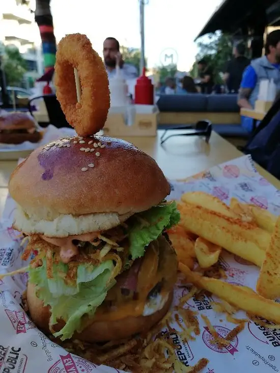 Burger Republic'nin yemek ve ambiyans fotoğrafları 8