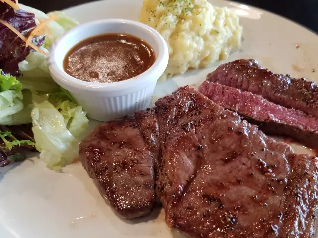 Gambar Makanan Meat Me Steak House & Butchery 16