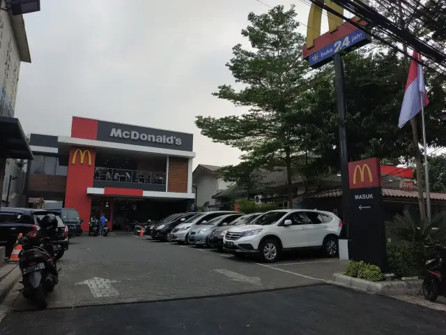 Gambar Makanan McDonald's 9